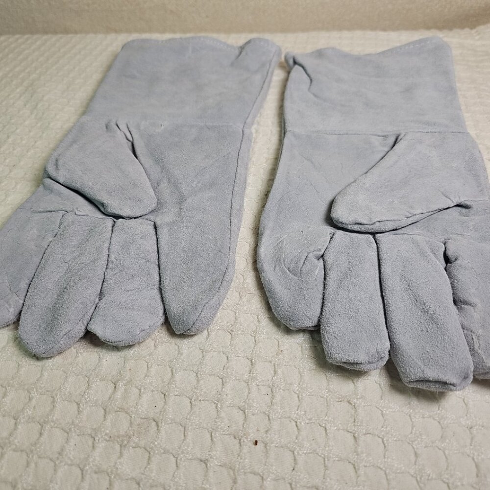 14 Inch Lined Leather Gloves, Heat Resistant BBQ Wood Stove Oven Mitts Fire New